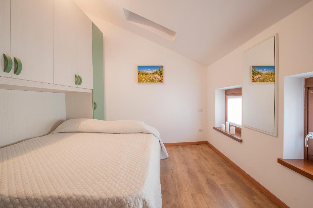 Valpolicella Homes Recioto Apartment Сант-Амброджо-ди-Вальполичелла Экстерьер фото